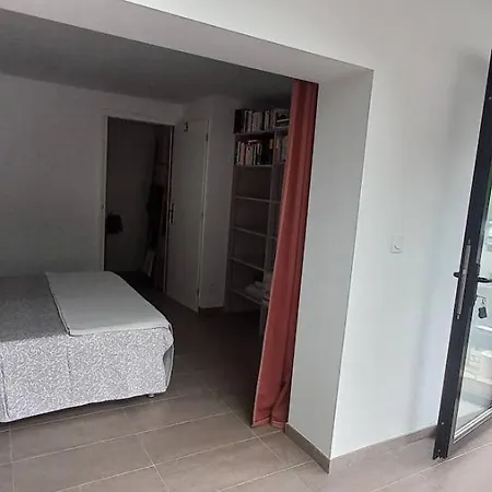 Bed & Breakfast La Casita De Rose 26M2 Climatise Proche Plage Hendaye Et Frontiere Parking Prive Calme Jardin Urrugne
