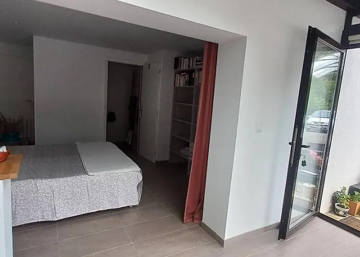 فندق مبيت وإفطار La Casita De Rose 26M2 Proche Plage Hendaye Et Frontiere Parking Prive Calme Jardin يورونْيِ