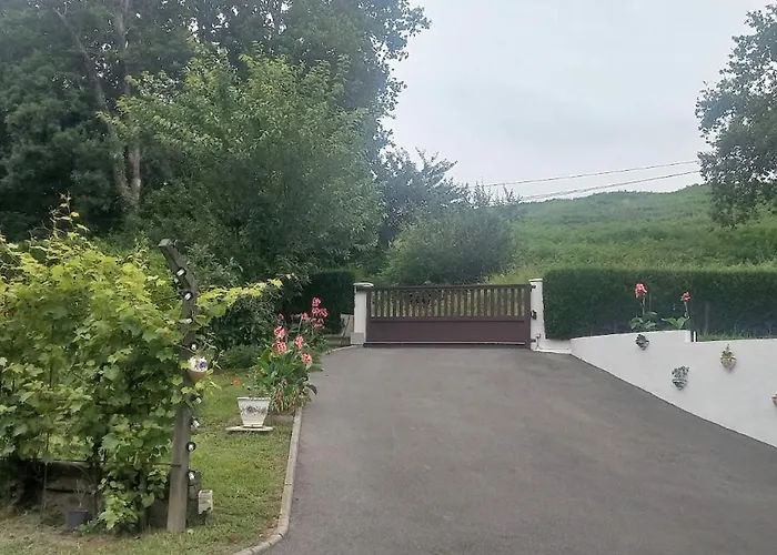 La Casita De Rose 26M2 Proche Plage Hendaye Et Frontiere Parking Prive Calme Jardin فندق مبيت وإفطار يورونْيِ